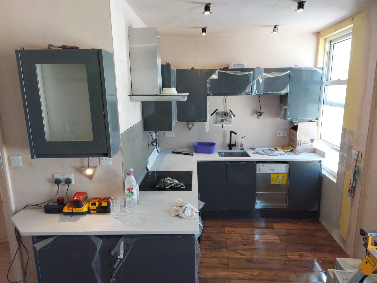 Units in, floor laid wall to wall: St John's Road kitchen project photo 17