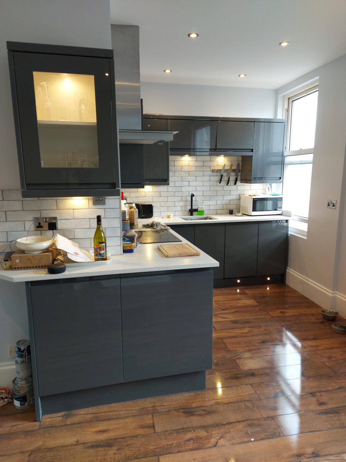 Cabinet and worktop lighting on: St John's Road kitchen project photo 23
