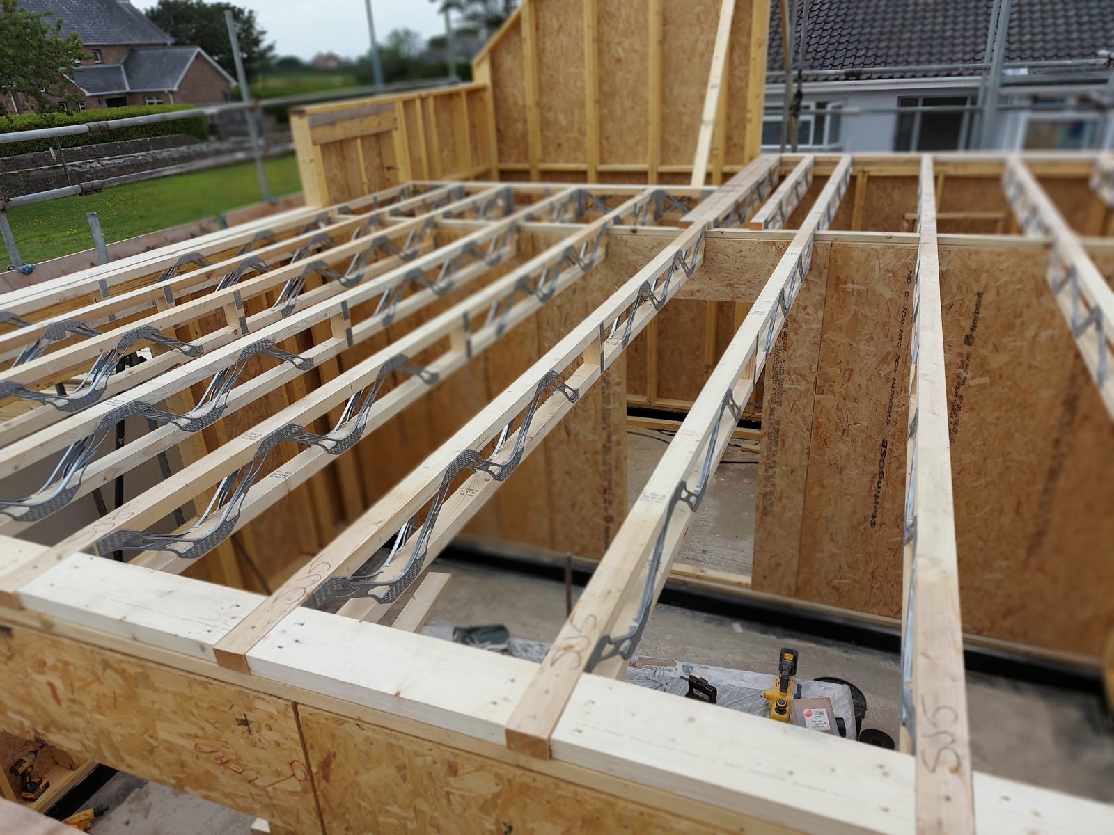 Joist run onto the panel wall: Timber frame new build project photo 07